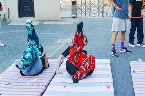 街舞老师吃瓜,揭秘行业背后惊人内幕