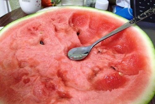 人流可以吃瓜么,跟随人流共享美味时光